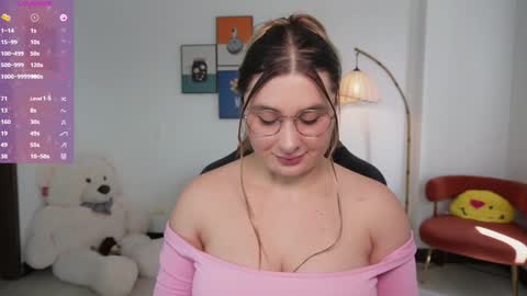 Snapshot of amy_ross1 chatting on 17, 1, 2025 Daniela M online show from 17, 1, 2025