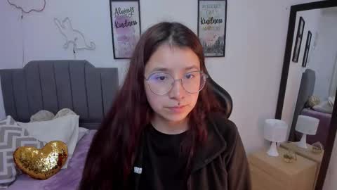 Amy sophia 3 online show from 28, 2, 2026