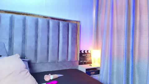 Snapshot of amy_swann chatting on 11, 5, 2026 Amy online show from 11, 5, 2026
