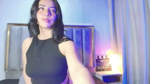 Snapshot of amy_swann chatting on 12, 5, 2026 Amy online show from 12, 5, 2026