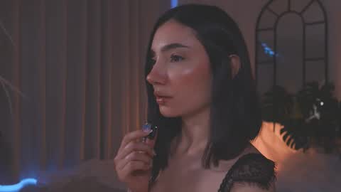 Amy Armstrong online show from 12, 11, 2025