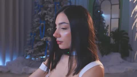 Amy Armstrong online show from 13, 12, 2025