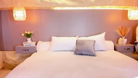 amy online show from 10, 4, 2026