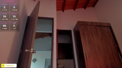 Snapshot of amyharlow_ chatting on 17, 10, 2025 Jenn online show from 17, 10, 2025