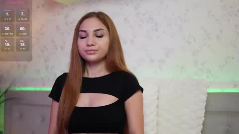 Snapshot of amykaiya chatting on 12, 10, 2025 Amy online show from 12, 10, 2025