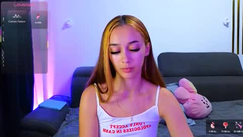 amykentt online show from 9, 10, 2025