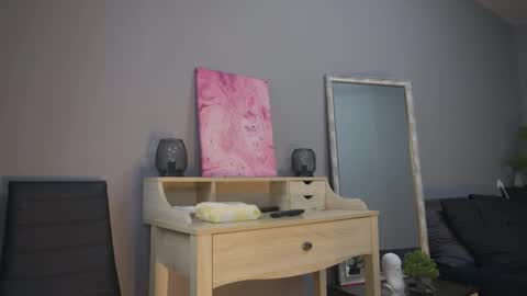 Snapshot of amylanee chatting on 15, 10, 2025 amylanee online show from 15, 10, 2025