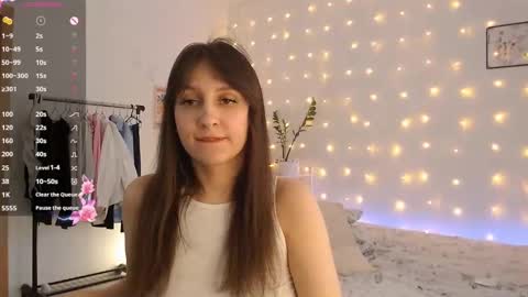 Snapshot of amylas chatting on 7, 3, 2025 Amelia online show from 7, 3, 2025