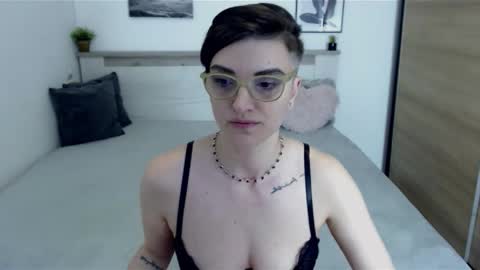 Snapshot of amylexy chatting on 7, 4, 2026 Hi there guys My pleasure in your hands pvt is open online show from 7, 4, 2026