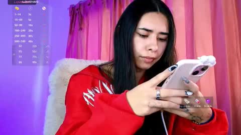 Snapshot of amyolimpo chatting on 19, 10, 2025 Amy ... Nice to meet u thumb up me please its important online show from 19, 10, 2025