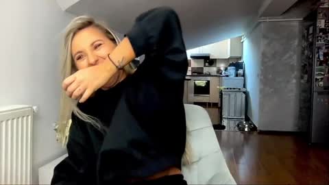 Snapshot of amyroberta92 chatting on 18, 1, 2025 amyroberta92 online show from 18, 1, 2025