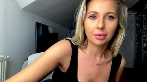 amyroberta92 online show from 16, 1, 2026