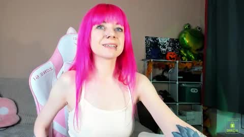 Amy Rose online show from 8, 11, 2025