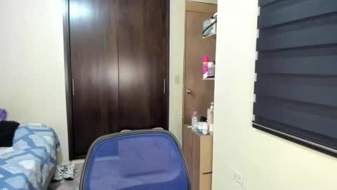 amy online show from 19, 12, 2025