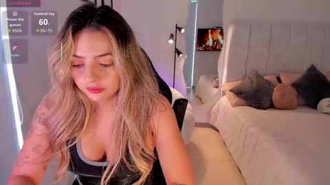    online show from 26, 3, 2026