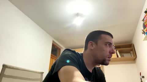 Snapshot of amyyrlikesdeep chatting on 31, 10, 2025 amyyrlikesdeep online show from 31, 10, 2025