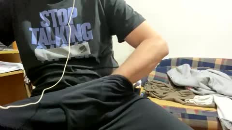 Snapshot of amyyrlikesdeep chatting on 17, 11, 2025 amyyrlikesdeep online show from 17, 11, 2025