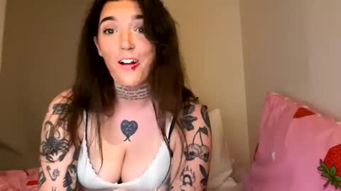 Snapshot of amyyyoxxo chatting on 22, 2, 2025 Amyyyoxxo online show from 22, 2, 2025