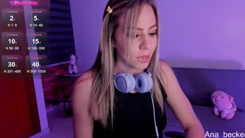 Snapshot of ana_becker1 chatting on 6, 11, 2025 Ana online show from 6, 11, 2025