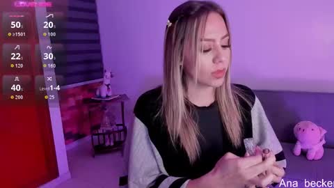 Snapshot of ana_becker1 chatting on 14, 11, 2025 Ana online show from 14, 11, 2025