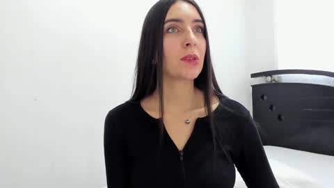 Ana  IG an castillo 1 online show from 28, 12, 2024