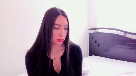 Ana  IG an castillo 1 online show from 11, 1, 2025