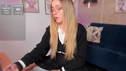 Snapshot of ana_ev chatting on 24, 7, 2026 Ana online show from 24, 7, 2026