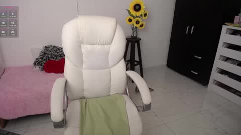  Ana  online show from 31, 12, 2024