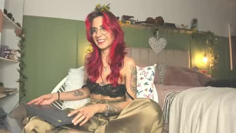 Snapshot of ana_jasper chatting on 7, 3, 2025 Ana Maria online show from 7, 3, 2025