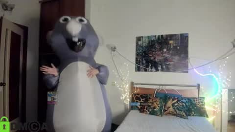 Hi Im Ana online show from 30, 5, 2026