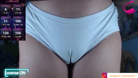 Ana lopez - Cameltoe girl  online show from 17, 9, 2025