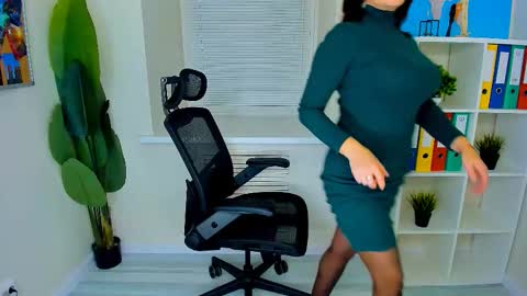 Ana online show from 3, 10, 2025