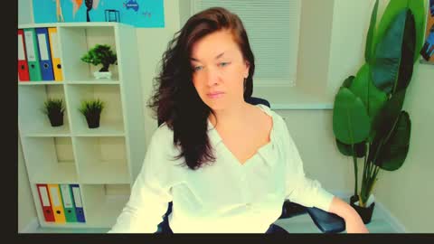 Snapshot of ana_mills chatting on 27, 5, 2026 Ana online show from 27, 5, 2026