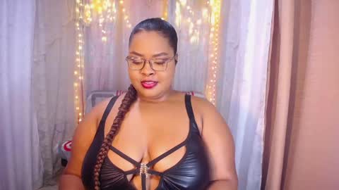 Snapshot of ana_off_alana chatting on 11, 2, 2025 Ana online show from 11, 2, 2025