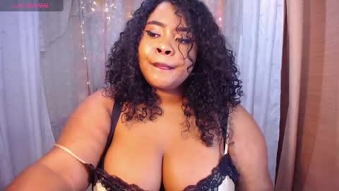 Snapshot of ana_off_alana chatting on 6, 10, 2025 Ana online show from 6, 10, 2025