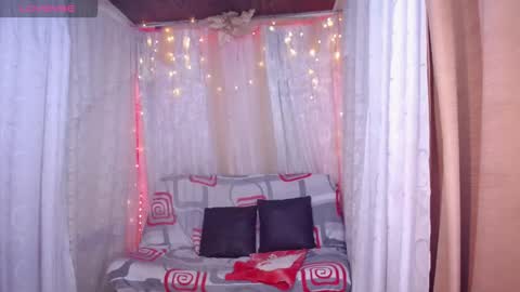 Snapshot of ana_off_alana chatting on 13, 10, 2025 Ana online show from 13, 10, 2025