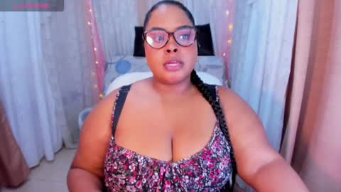 Snapshot of ana_off_alana chatting on 18, 10, 2025 Ana online show from 18, 10, 2025