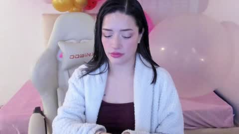 Snapshot of ana_ruuh chatting on 3, 2, 2025 Im anna but you can call me as you want online show from 3, 2, 2025