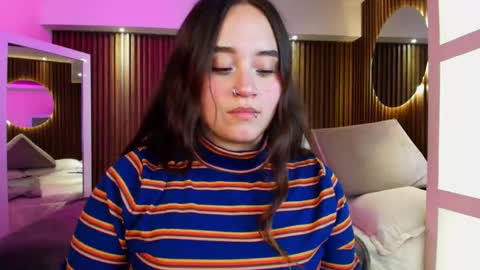 Snapshot of ana_taylor2 chatting on 29, 9, 2025 Ana online show from 29, 9, 2025