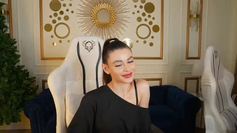 Sweet girls online show from 15, 1, 2025