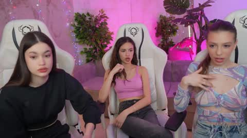 Sweet girls online show from 3, 2, 2025