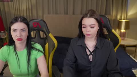 Sweet girls online show from 14, 2, 2025
