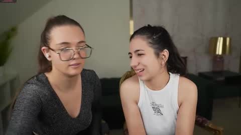 Snapshot of anabel2054 chatting on 2, 3, 2026 Sweet girls online show from 2, 3, 2026