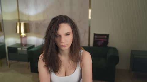 Snapshot of anabel2054 chatting on 21, 3, 2026 Sweet girls online show from 21, 3, 2026