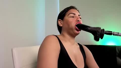 Anabel Alice Gandara online show from 5, 5, 2026