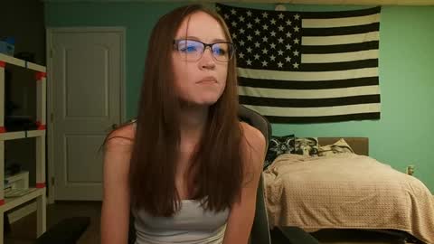 Snapshot of anabelleleigh chatting on 18, 9, 2025 Anabelleleigh online show from 18, 9, 2025