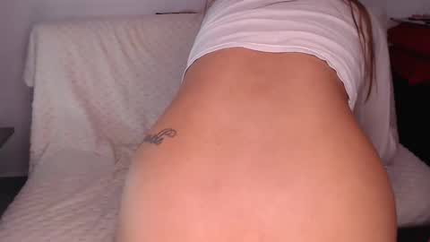 Snapshot of anabellered chatting on 29, 10, 2025 Ana online show from 29, 10, 2025