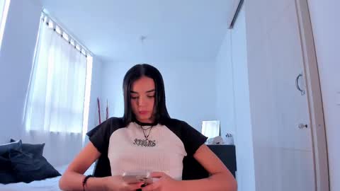 Snapshot of anabelwolf chatting on 16, 1, 2025 ANABEL WOLF online show from 16, 1, 2025