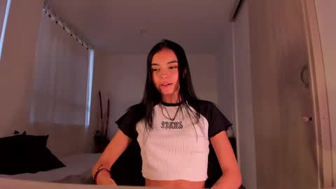 Snapshot of anabelwolf chatting on 16, 1, 2025 ANABEL WOLF online show from 16, 1, 2025
