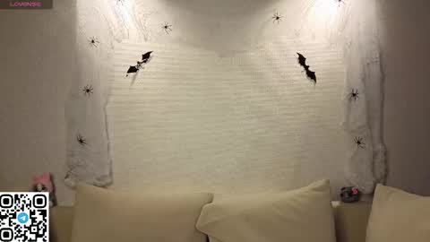 Snapshot of anadeya chatting on 3, 11, 2025 Deya online show from 3, 11, 2025